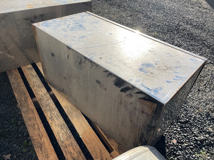 #5677-•-buyers-truck-mount-toolbox-image-4