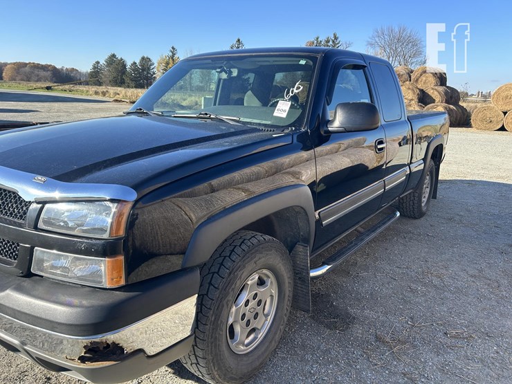 2004-chevrolet-silverado-1500-image-3