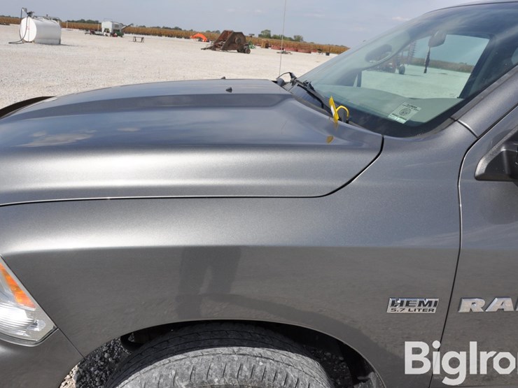 2012-ram-1500-big-horn-image-13