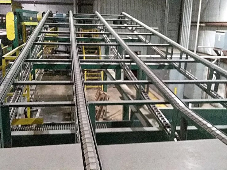 #147-•-4-strand-green-chain-image-2