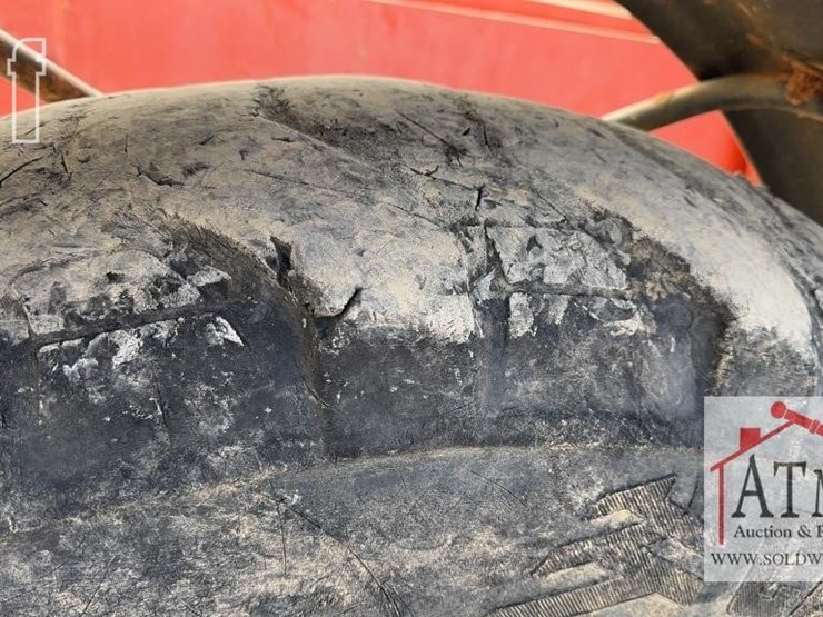 lull-644e-42-image-11