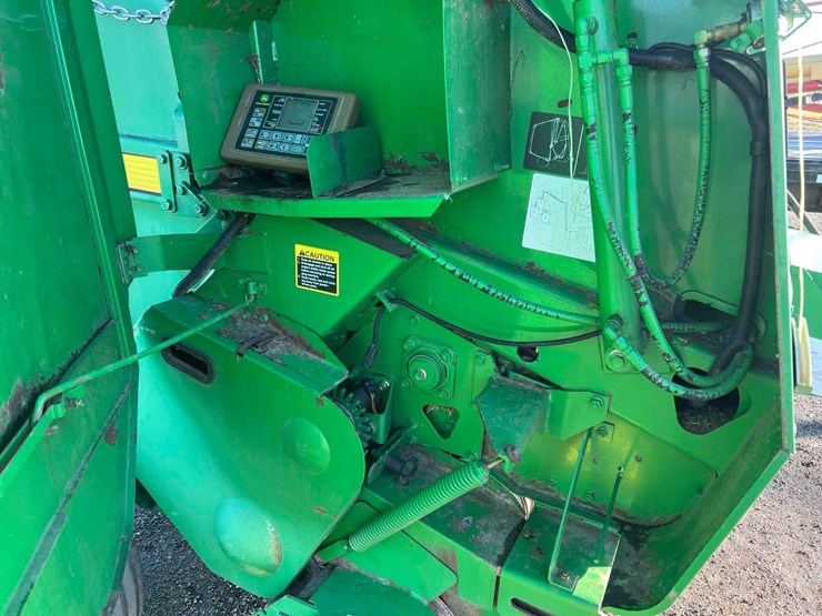 john-deere-567-image-10