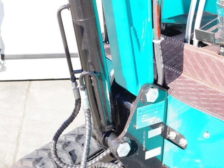 2025-cfg-industrial-h15r-mini-excavator-w/-pilot-system,-gasoline-engine,-unused-image-5