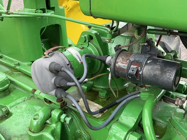 john-deere-b-image-29