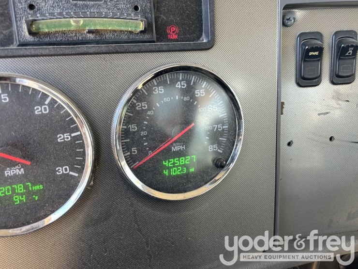 2015-kenworth-t370-image-20