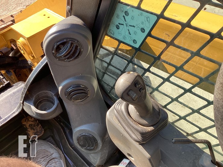 2022-caterpillar-272d3-image-14