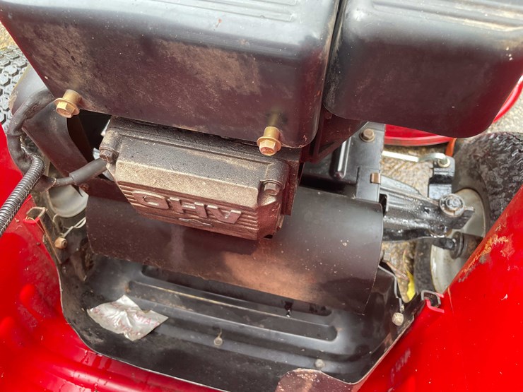 #14063-•-toro-lawn-tractor-(o4)-image-22