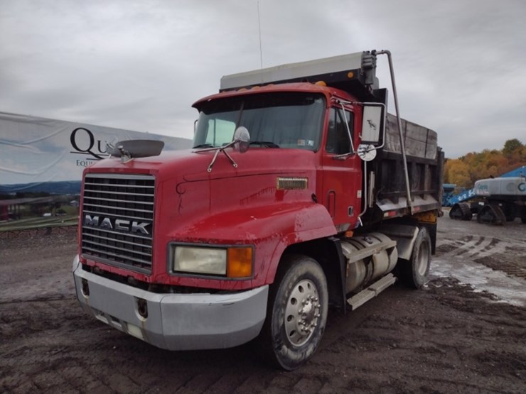 96-mack-ch613-image-31