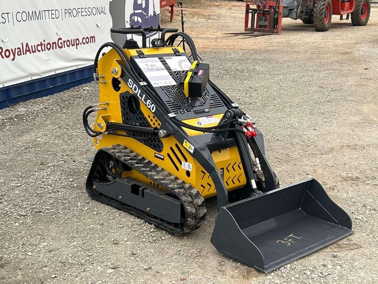 2025-sdlanch-sdll60-stand-on-loader-image-4