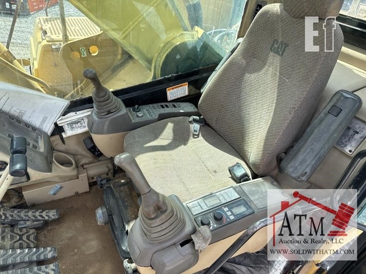 2003-caterpillar-345b-image-26