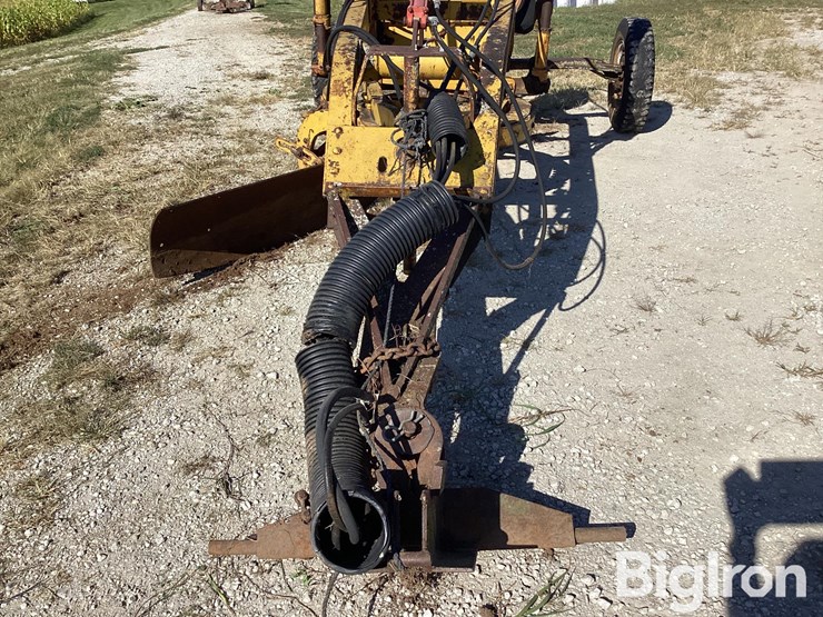 12'-pull-type-road-grader-image-9