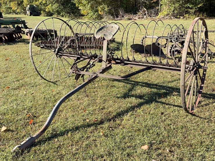 pull-type-hay-rake-image-3