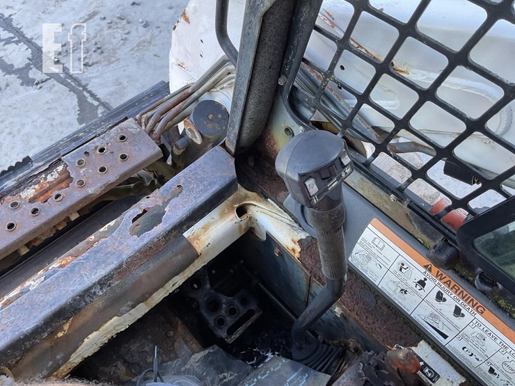 2007-bobcat-s205-image-14