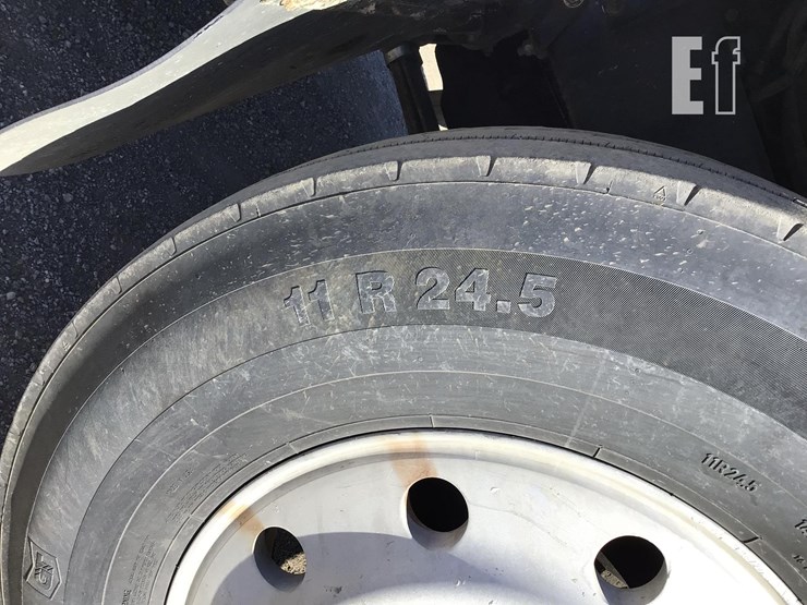 1996-mack-ch613-image-22