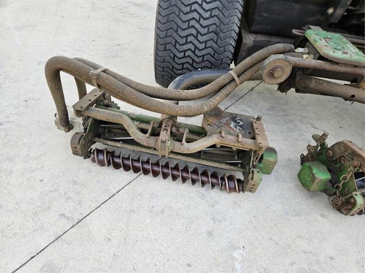 john-deere-3225c-image-9