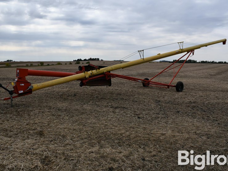 2005-westfield-mk100-61-swing-away-auger-image-1