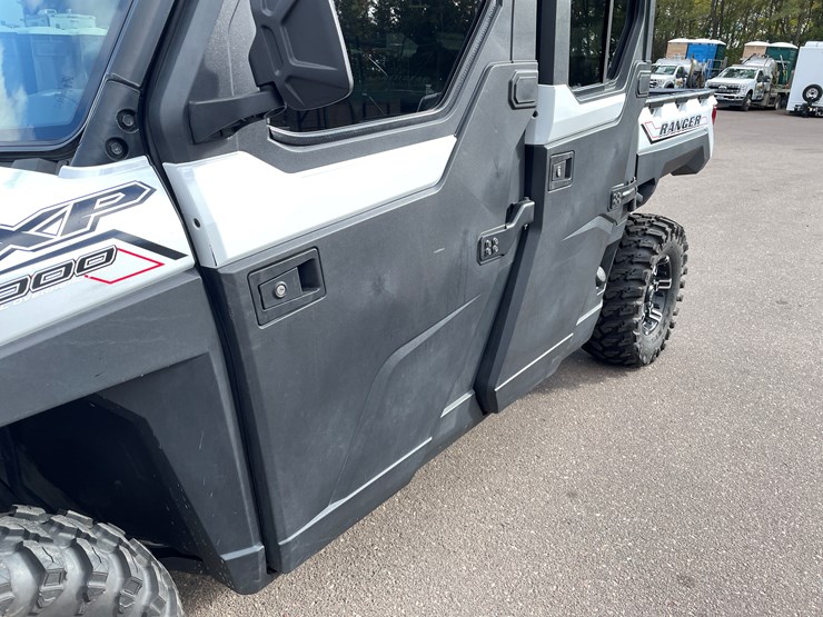 2021-polaris-ranger-crew-image-19