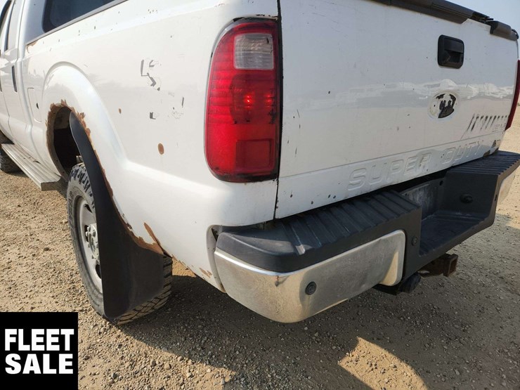 2011-ford-f350-image-33