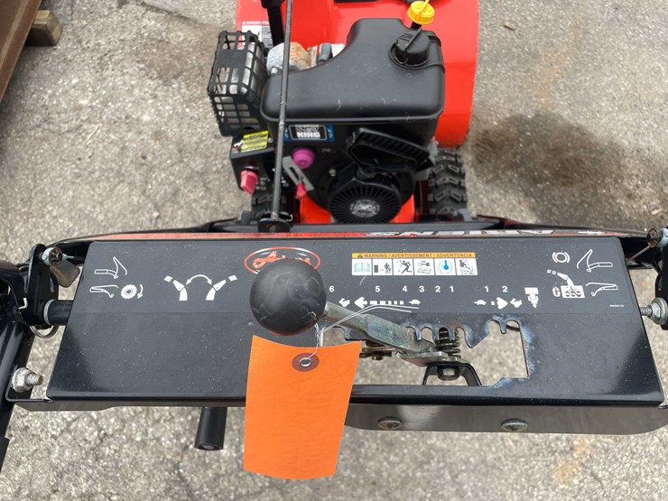 #14034-•-ariens-724-snowblower-(o4)-image-21