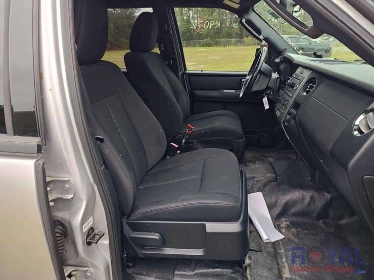 2017-ford-expedition-image-23