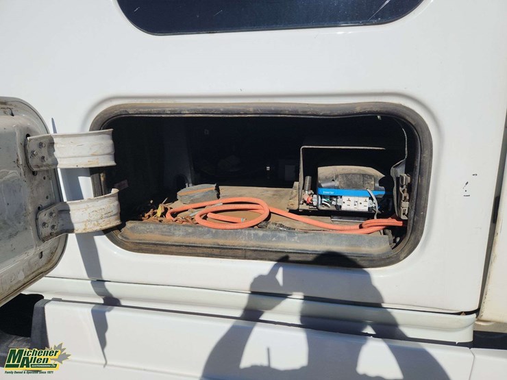 2024-western-star-57x-image-28