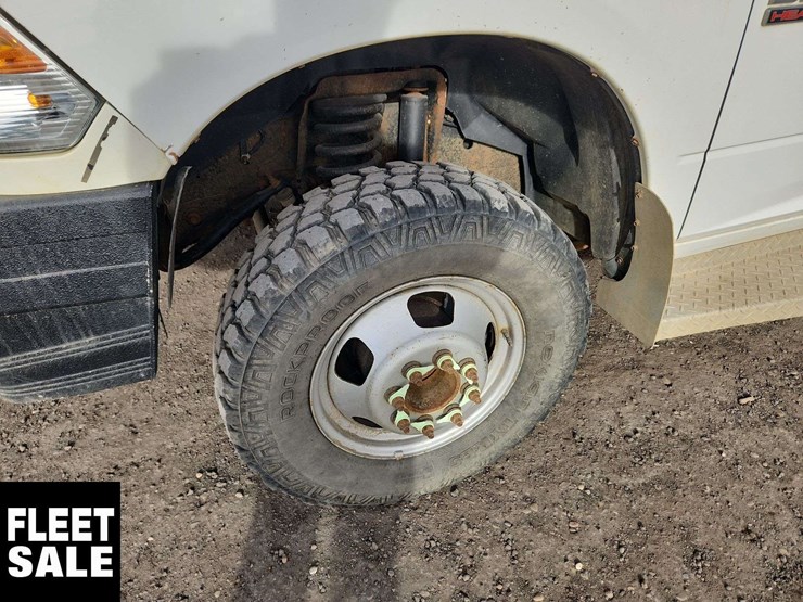 2017-ram-3500-4x4-s/a-cab-&-chassis-image-28