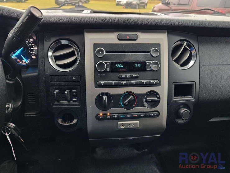 2016-ford-expedition-image-18