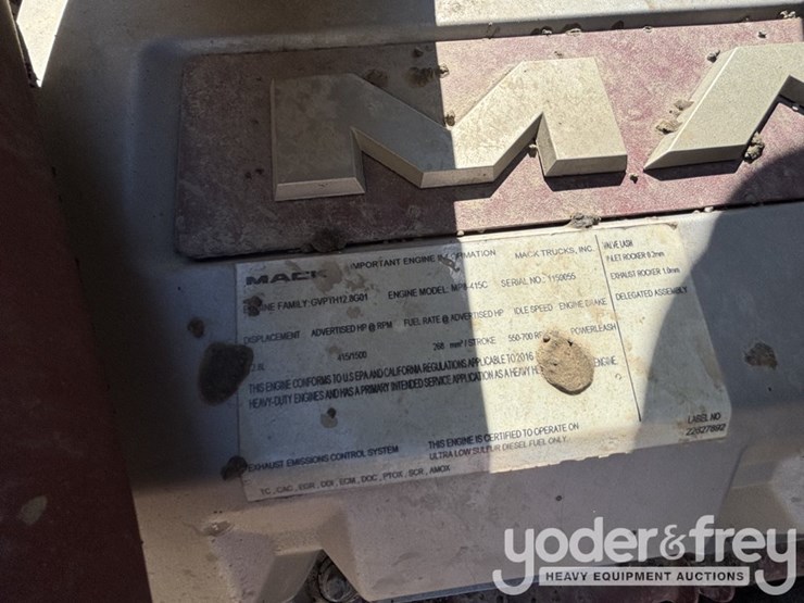2017-mack-chu613-image-16