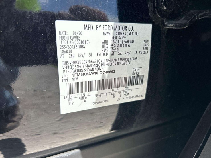 2020-ford-explorer-image-5