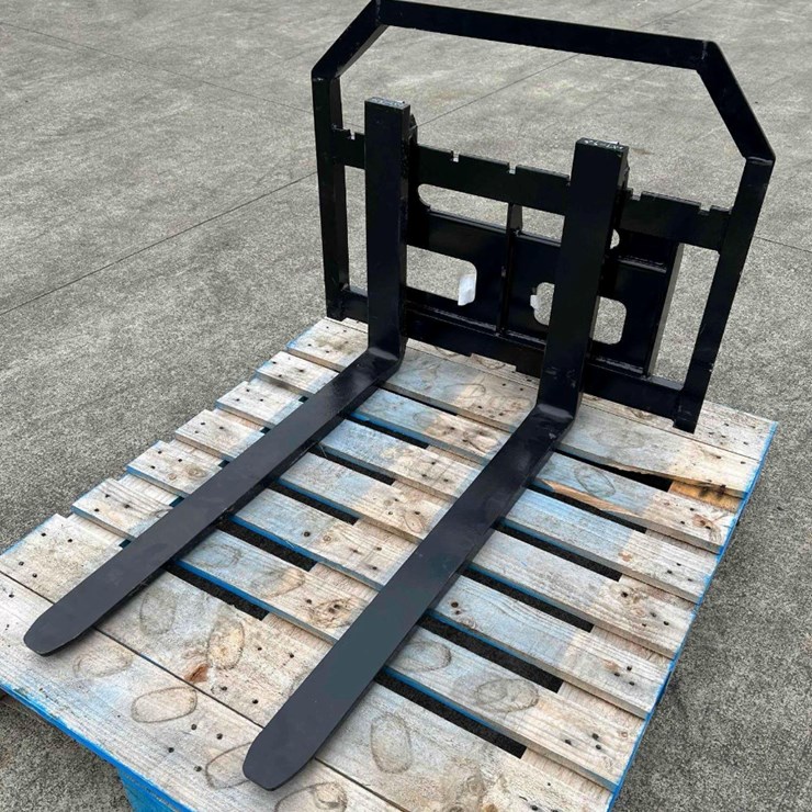 ABOSS Mini Skid Steer 36" Pallet Fork Attachment, Fits Mini Loaders, Unused