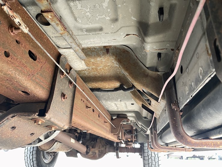 2003-ford-excursion-image-30