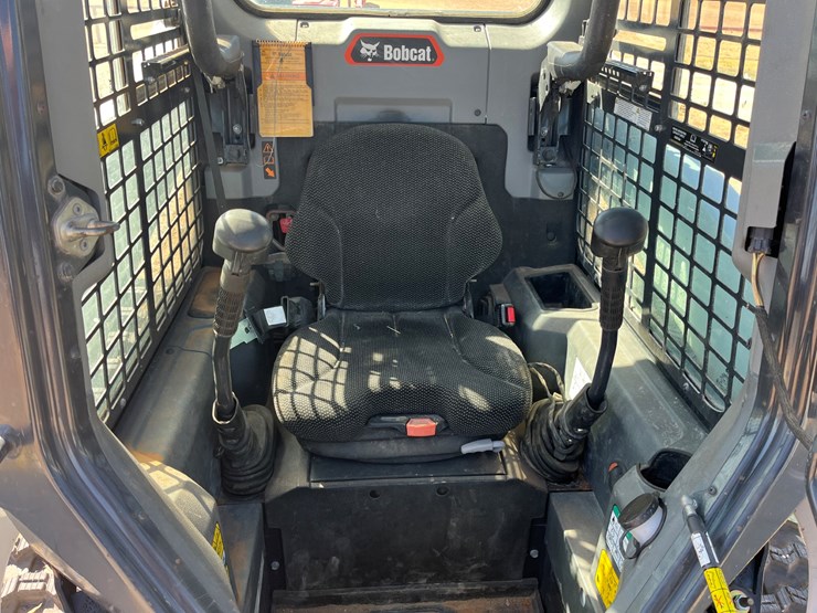 2021-bobcat-t66-image-12