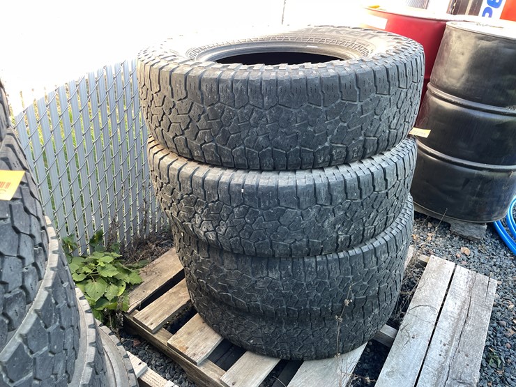 #5701-•-(4)-falken-wild-peak-a/t-17"-tires-image-2