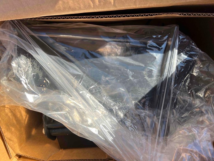 john-deere-2305-image-19