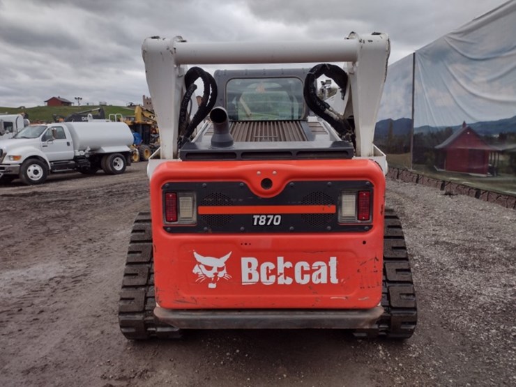 bobcat-t870-image-4
