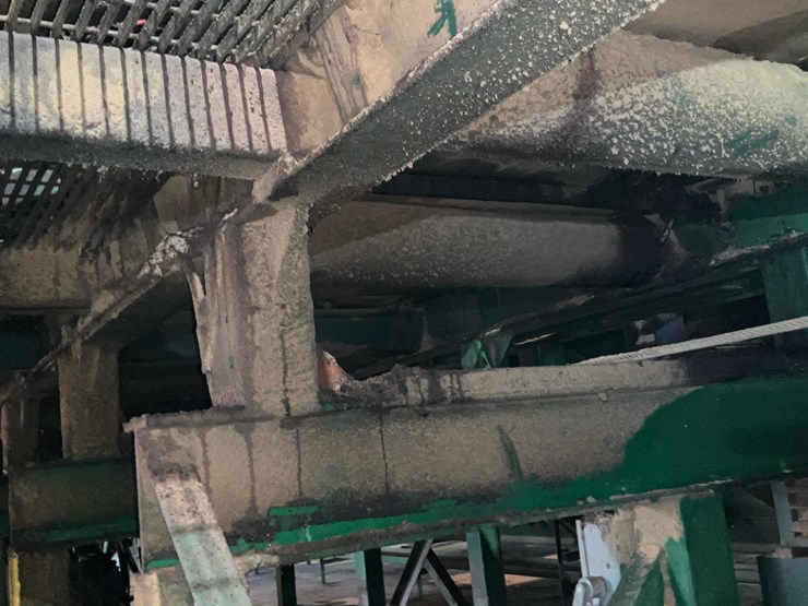 #101-•-cleereman-track-and-frame-image-9