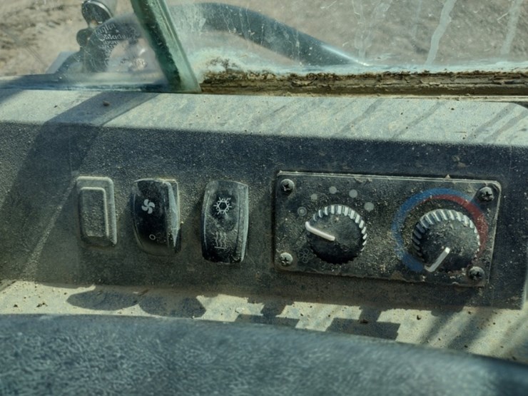 deere-650k-lgp-image-13