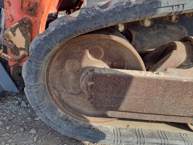 kubota-svl65-image-23