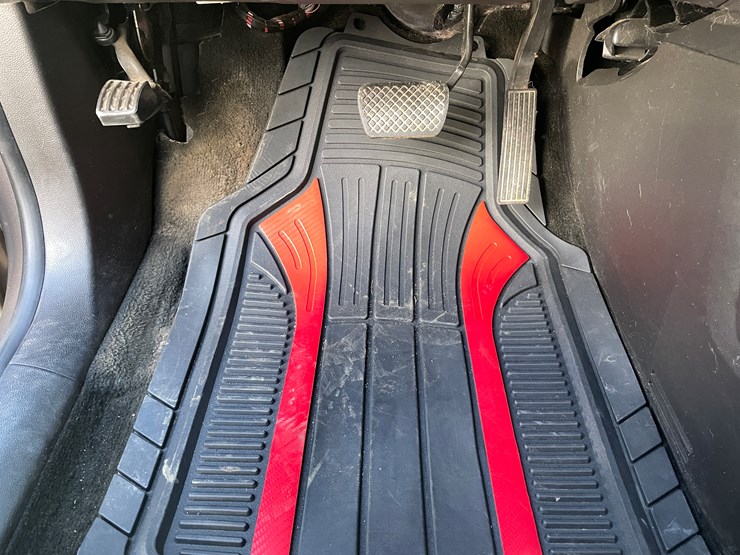 2012-chevrolet-equinox-lt-image-49