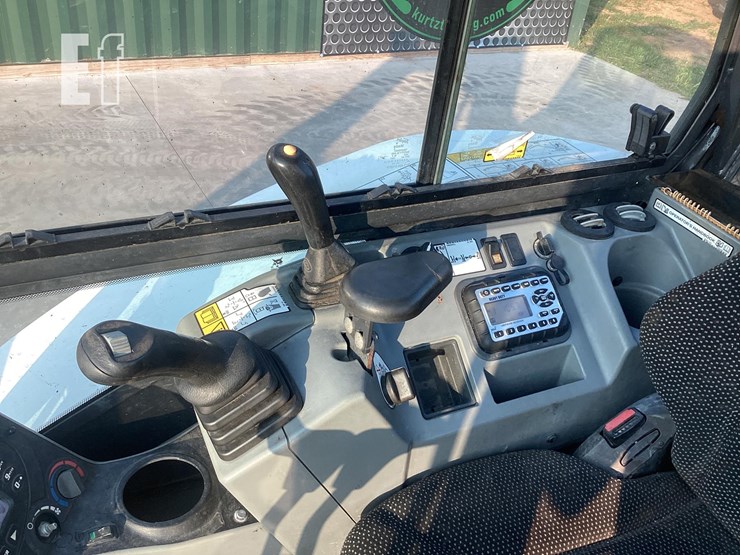 2020-bobcat-e35i-image-19