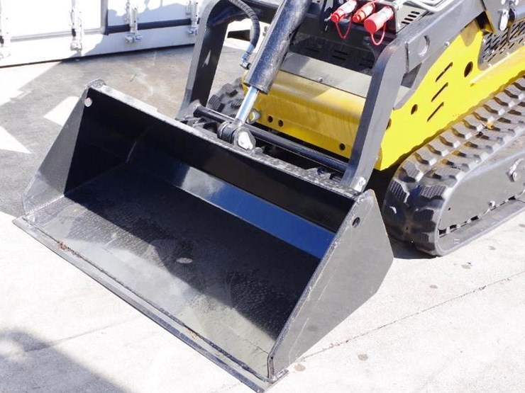 2025-cfg-industrial-1.4-ton-skid-steer-loader,-kubota-diesel engine,-27hp,-m/n-kkt(a)27,-unused-image-5