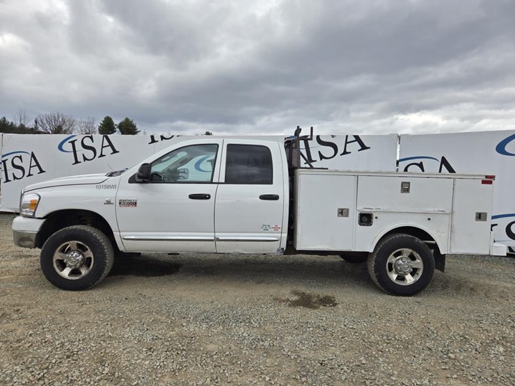 2008-dodge-3500-image-2