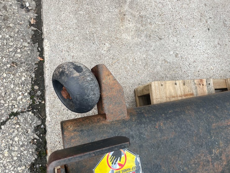 #14036-•-pull-behind-lawn-mower-(o4)-image-25