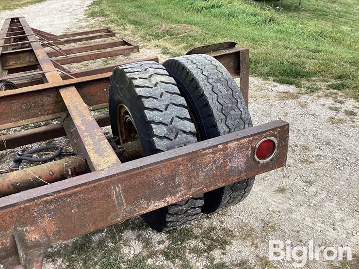 homemade-round-bale-hay-trailer-image-20