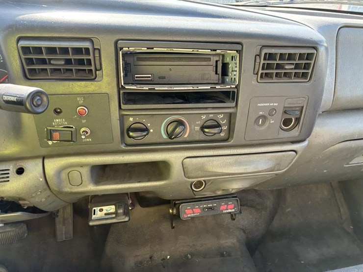 2002-ford-f450-image-11