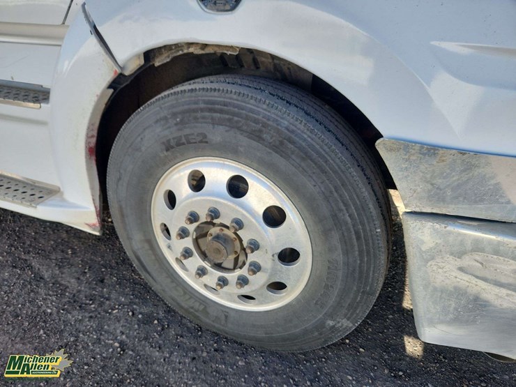 2024-western-star-57x-image-39