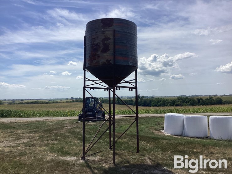 13'-tall-grain-storage-image-10