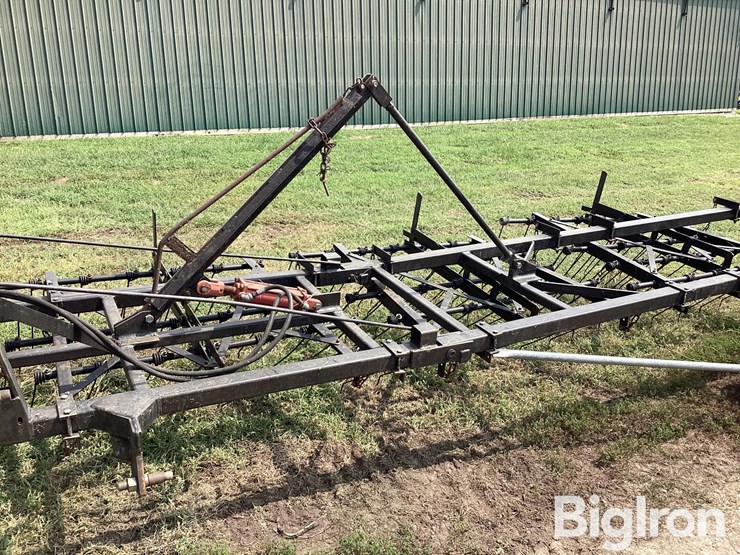 30'-folding-tine-weeder-image-11