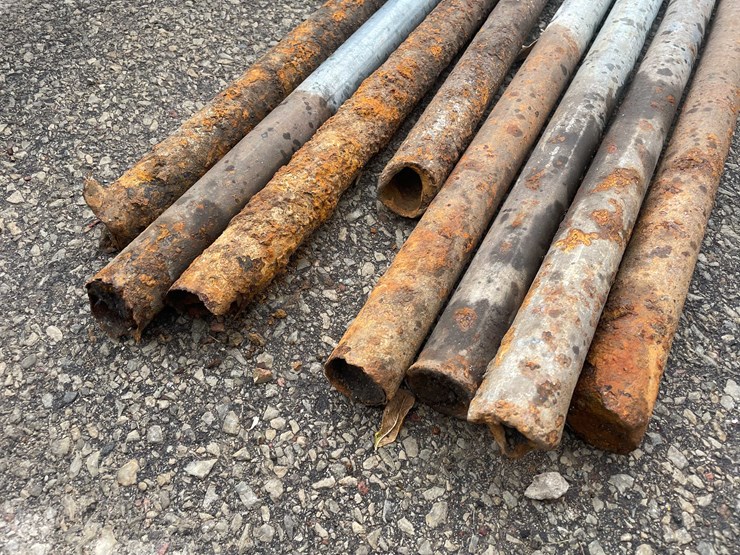 #14058-•-(8)-fence-posts-(o4)-image-6