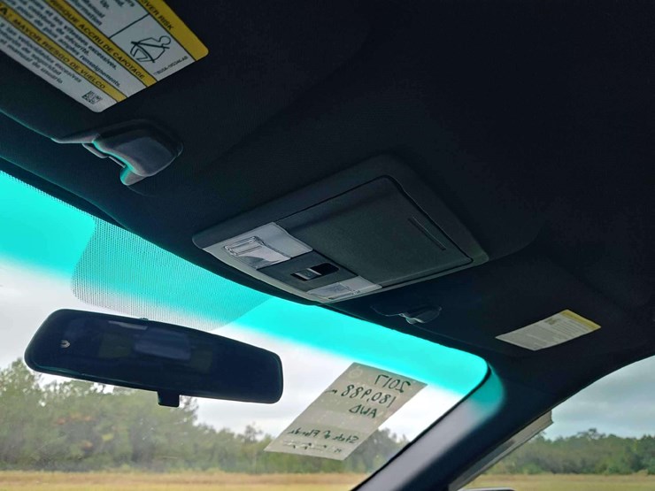 2017-ford-explorer-image-9